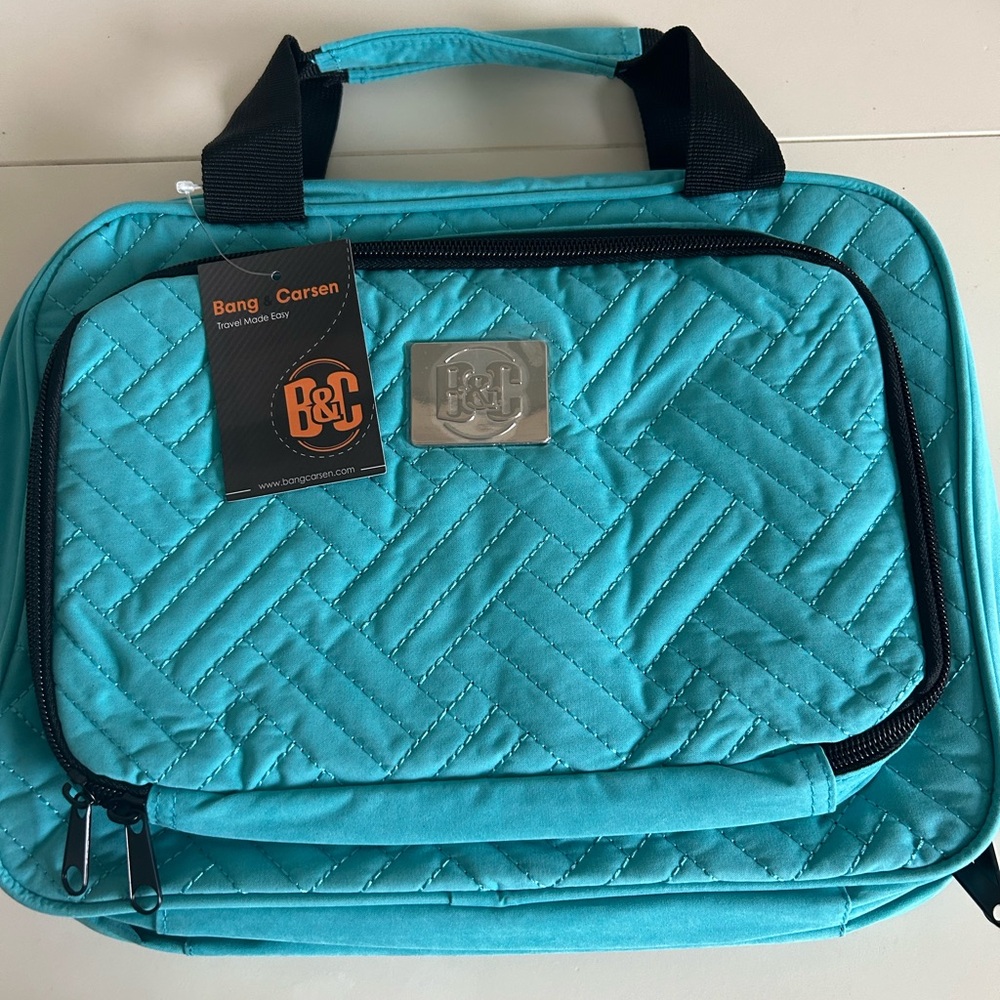 NWT Bang & Carsen Large Travel Bag with Hook Turquoise 12"L x 4"W x 9"H - Picture 5 of 11